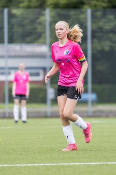 Bild 147 - wCJ Osterroenfelder TSV - VfL Pinneberg : Ergebnis: 0:15